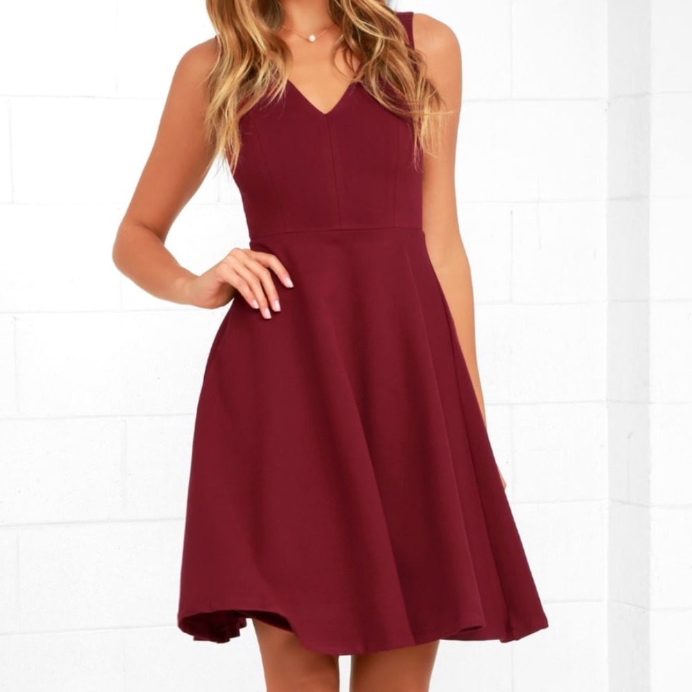 Hello World Wine Red Midi Dress